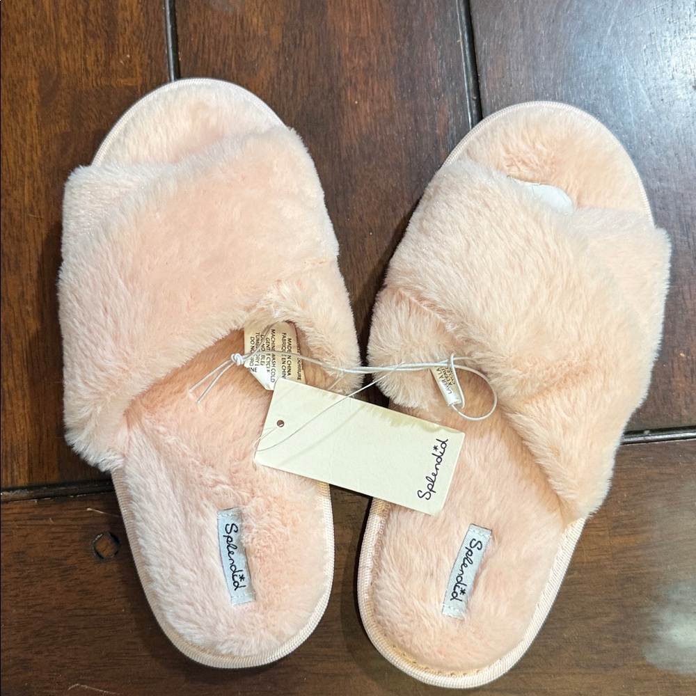 Splendid Faux Fur Fuzzy  Criss Cross Slippers Size S/M Pink NWT